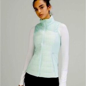 Lululemon Down For It All Vest in Delicate Mint Size 8